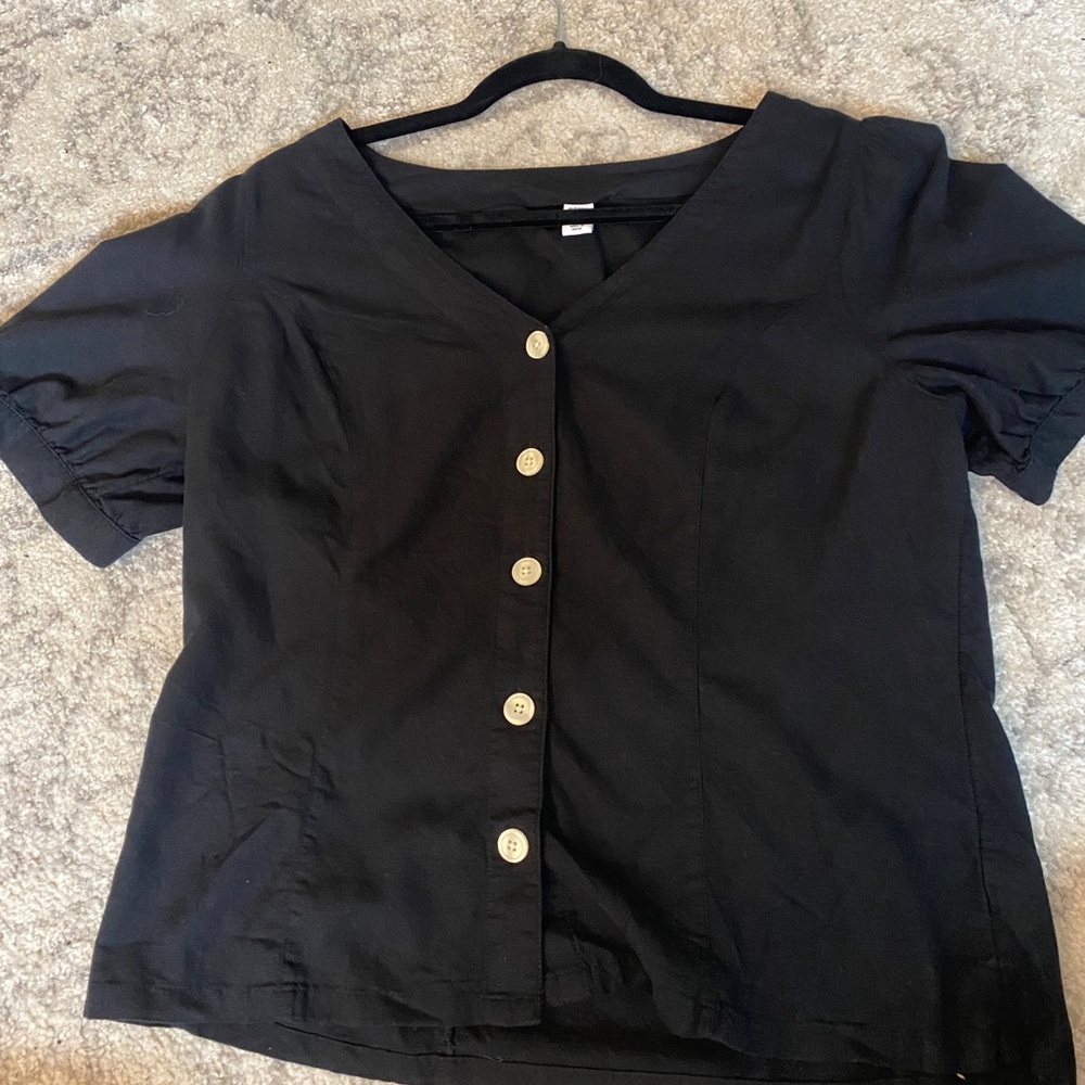 Puff shoulder button down top